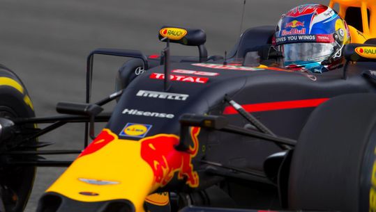 Pirelli verwacht enorme boost: 'Formule 1 wordt in 2017 F1-plus'