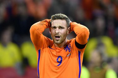 Hoedt, Janssen en Vorm melden zich af bij Oranje