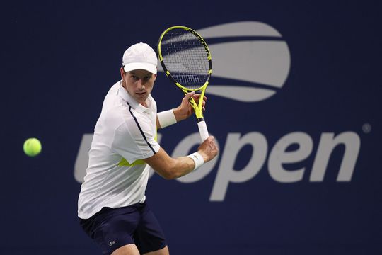 Botic van de Zandschup naar laatste 16 op US Open
