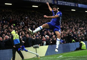 Overzicht Premier League: rood Van Dijk, Chelsea wint ondanks goal Martins Indi