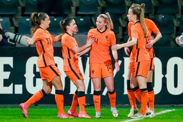 🎥 | SIEG! Leeuwinnen winnen 3-landentoernooi na historische zege op Duitsland