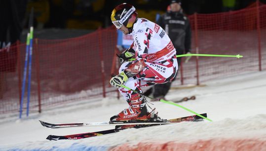 Hirscher maakt indruk in Stockholm op parallel-slalom