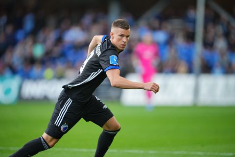 NEC huurt IJslands international Andri Baldursson van Bologna