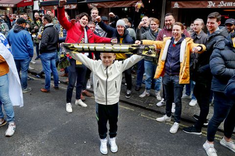 Dit is de opstelling van Vitesse (en ook die van Tottenham) in Londen