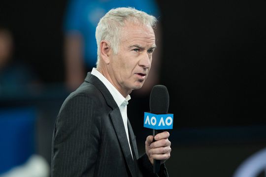 McEnroe en Navratilova bieden excuses aan na protest: 'Regels nooit bestudeerd'