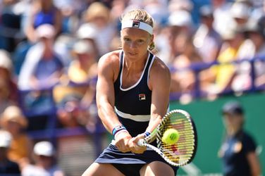 Kiki Bertens kansloos onderuit in halve finale Eastbourne, Wimbledon wacht