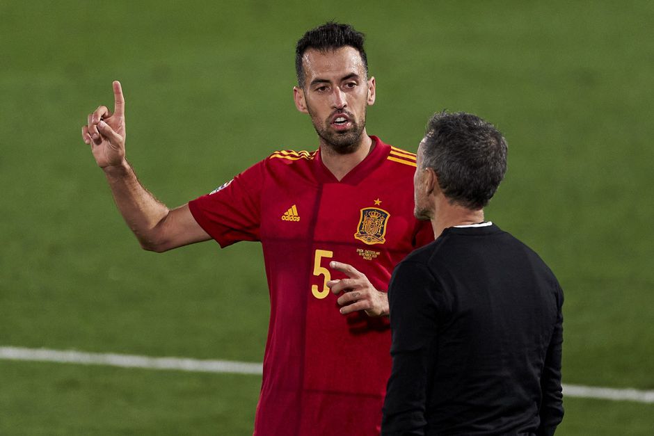 Luis Enrique geeft duidelijkheid: Busquets en Llorente gaan GEWOON naar het EK
