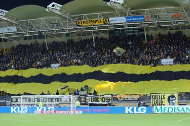 Harde kern loopt veld op tijdens Roda-training