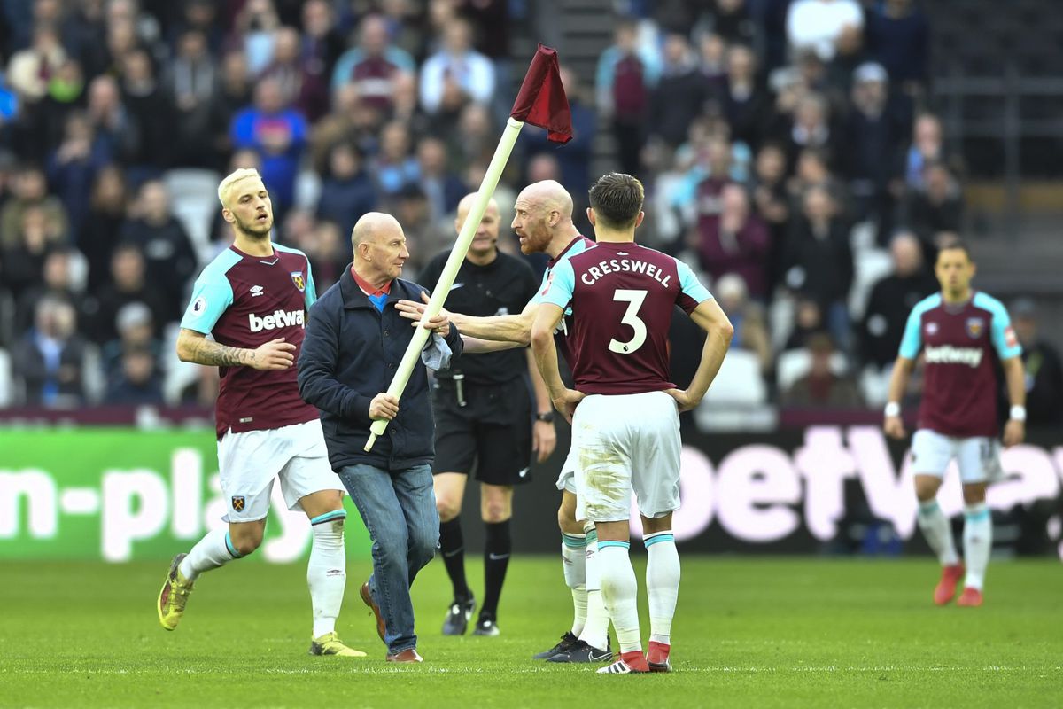 Dikke boete voor West Ham vanwege 'fans' die grote onrust veroorzaakten