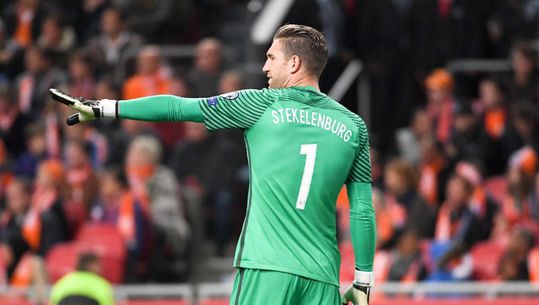 Stekelenburg erkent slippertje: 'Het was een fout, maar geen blunder'