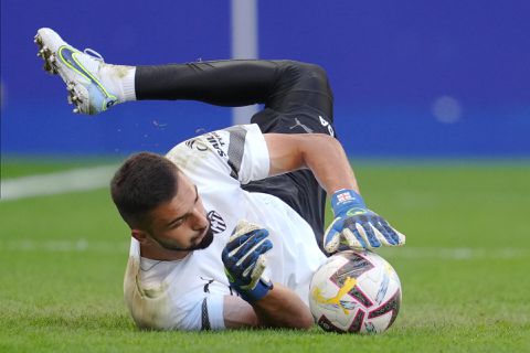 'Ajax wil talentvolle keeper Giorgi Mamardashvili nog altijd naar Amsterdam halen'