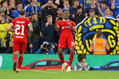 Ryan Gravenberch evenaart mooie statistiek en is belangrijk voor Liverpool