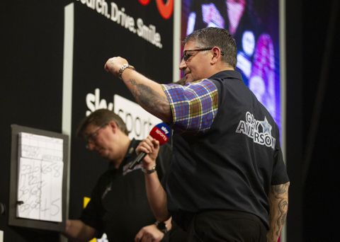 Is Gary Anderson niet meer gewend te winnen? 'Ik raakte in paniek bij mijn winnende dubbel'