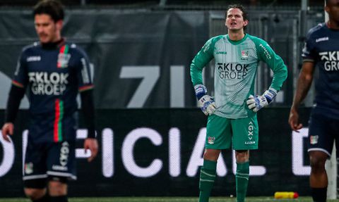 🎥 | Voor keeper Alblas kan 2021 nu al de prullenbak in: door deze 2 blunders verliest NEC dik van Telstar