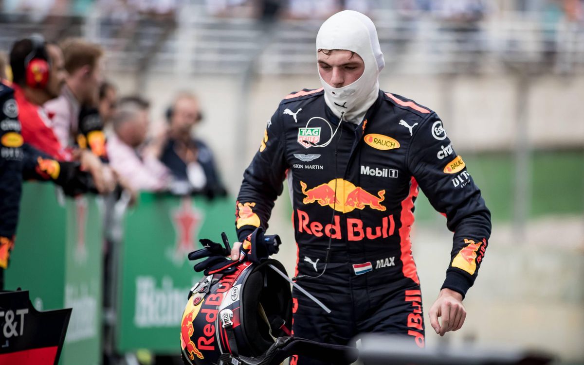 FIA geeft rolmodel Verstappen taakstraf van 2 dagen na duwen Ocon