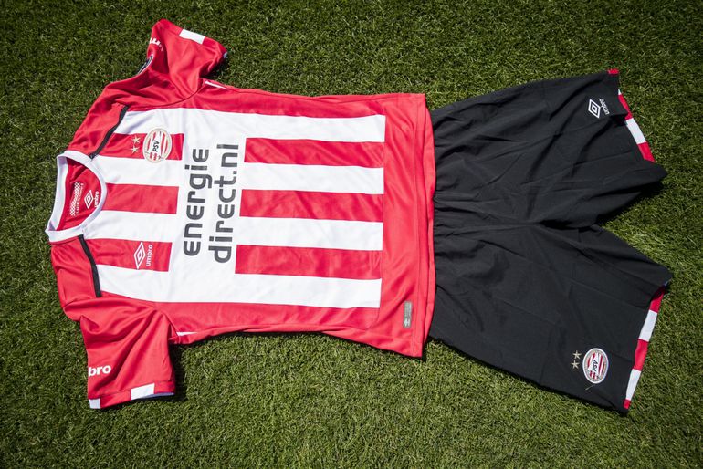 PSV zoekt hulp bij ontwerpen nieuwe shirt en jij kan daar bij helpen
