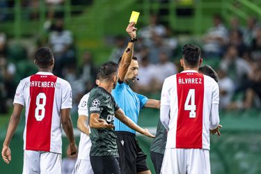 Deze 2 spelers van Ajax zijn bij een gele kaart tegen Dortmund geschorst voor Besiktas-uit