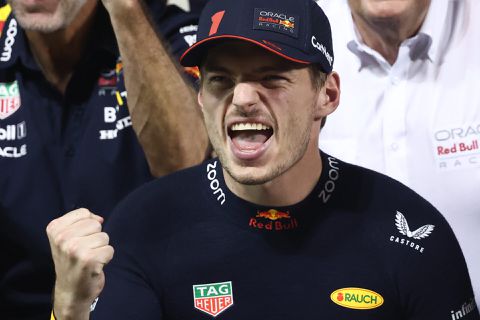 📸  | Max Verstappen thuis nadoen? Koop dan voor dit bedrag je eigen Red Bull-simulator