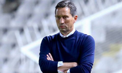 Schmidt stormt boos weg na ongemakkelijk interview: 'Wat een stomme vraag'