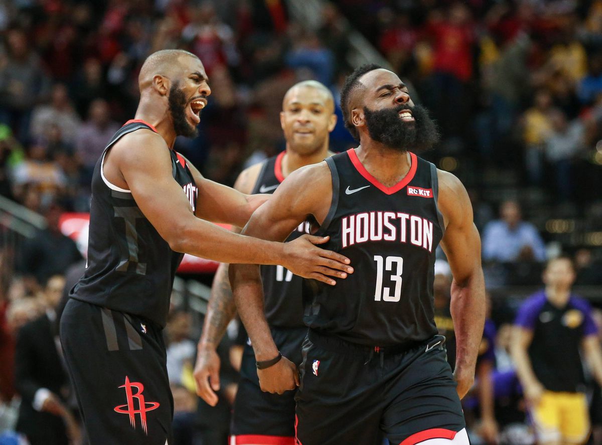 James Harden leidt Rockets met triple-double naar overwinning op Lakers
