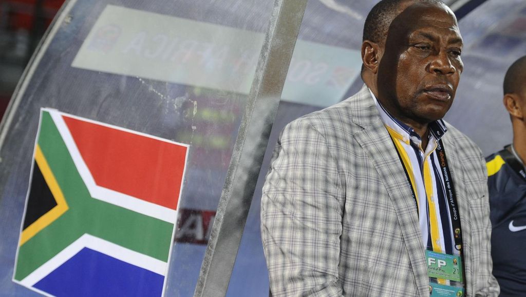 Voetbalbond Zuid-Afrika schorst bondscoach na zege
