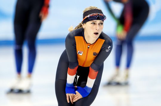 Irene Schouten over concurrentie op 3000 meter: 'Dat maakt me onzeker'