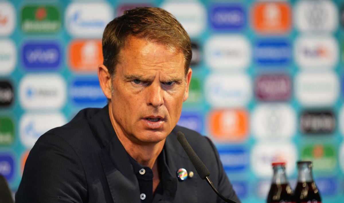 Frank de Boer haalt wéér de kerst niet: coach ontslagen bij Al-Jazira