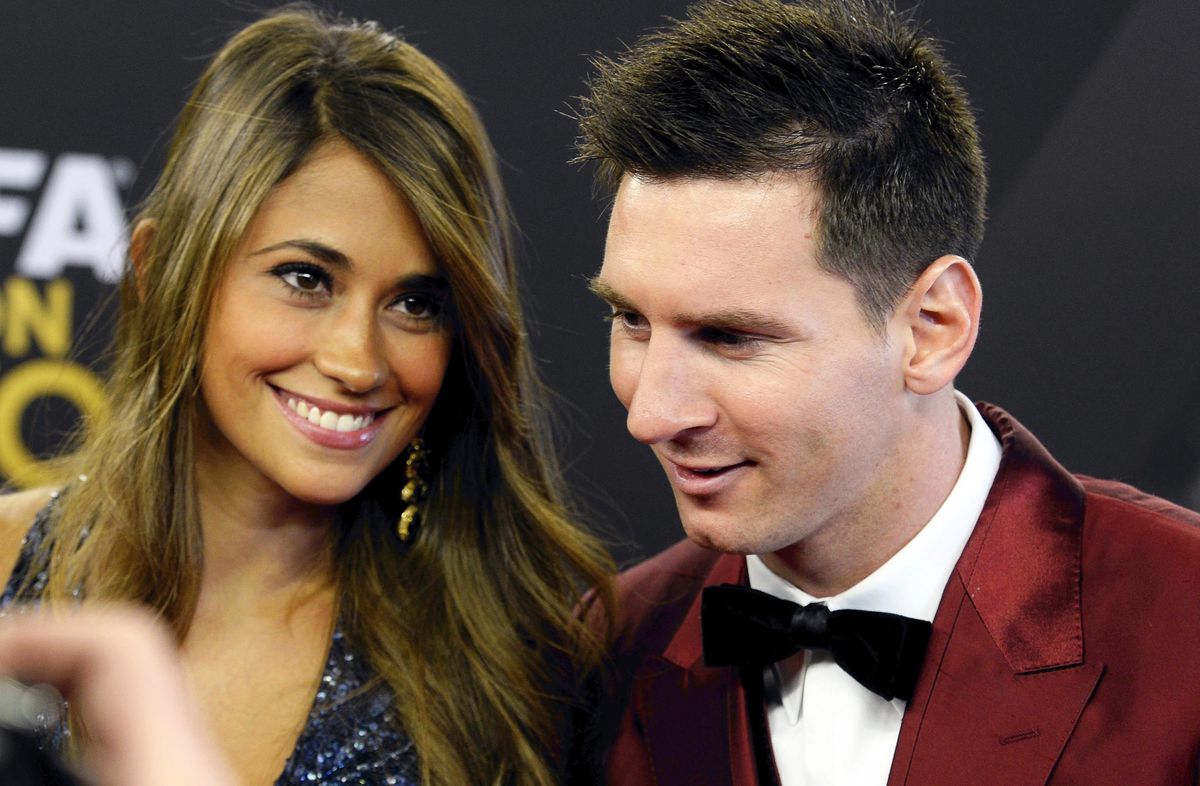 Deze schoonheid stapt in huwelijksbootje met Messi (foto's)