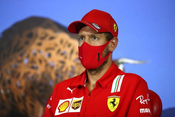 Vettel flirt met Verstappens Red Bull-team