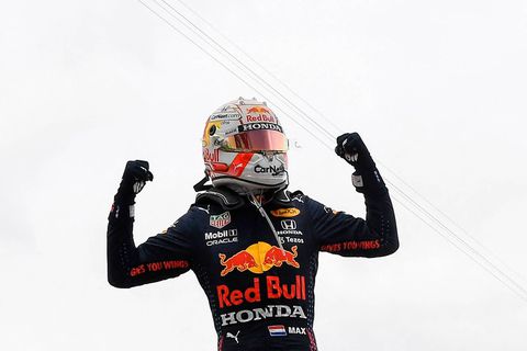 Dit zeggen de buitenlandse media over zege Max Verstappen: 'Om nooit te vergeten'