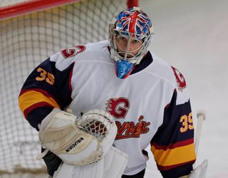 Cech keept wedstrijd van z'n leven bij ijshockey-debuut (video)