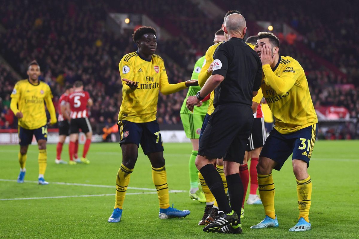 Arsenal verliest van Sheffield en is boos op de VAR