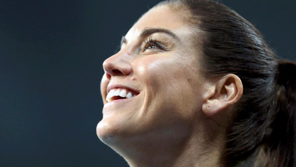 'Gebroken' Hope Solo stopt na schorsing ook bij club