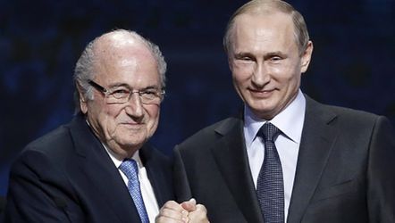 Blatter dankzij Poetin misschien toch naar WK 2018