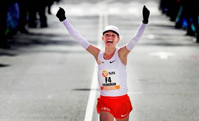 🎥 | Nienke Brinkman ook in Amerika de snelste: atlete wint race met finish bergop