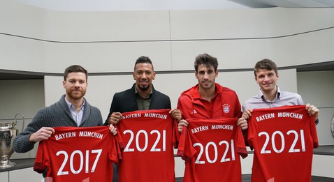 Bayern maakt vierklapper op transfermarkt