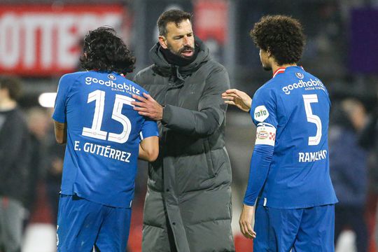 PSV-trainer Ruud van Nistelrooij houdt goed gevoel over aan bekerzege: 'Ons doel is bereikt'