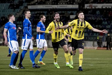 Jupiler League overzicht: VVV loopt verder uit, Cambuur wint met 2-7 bij Oss