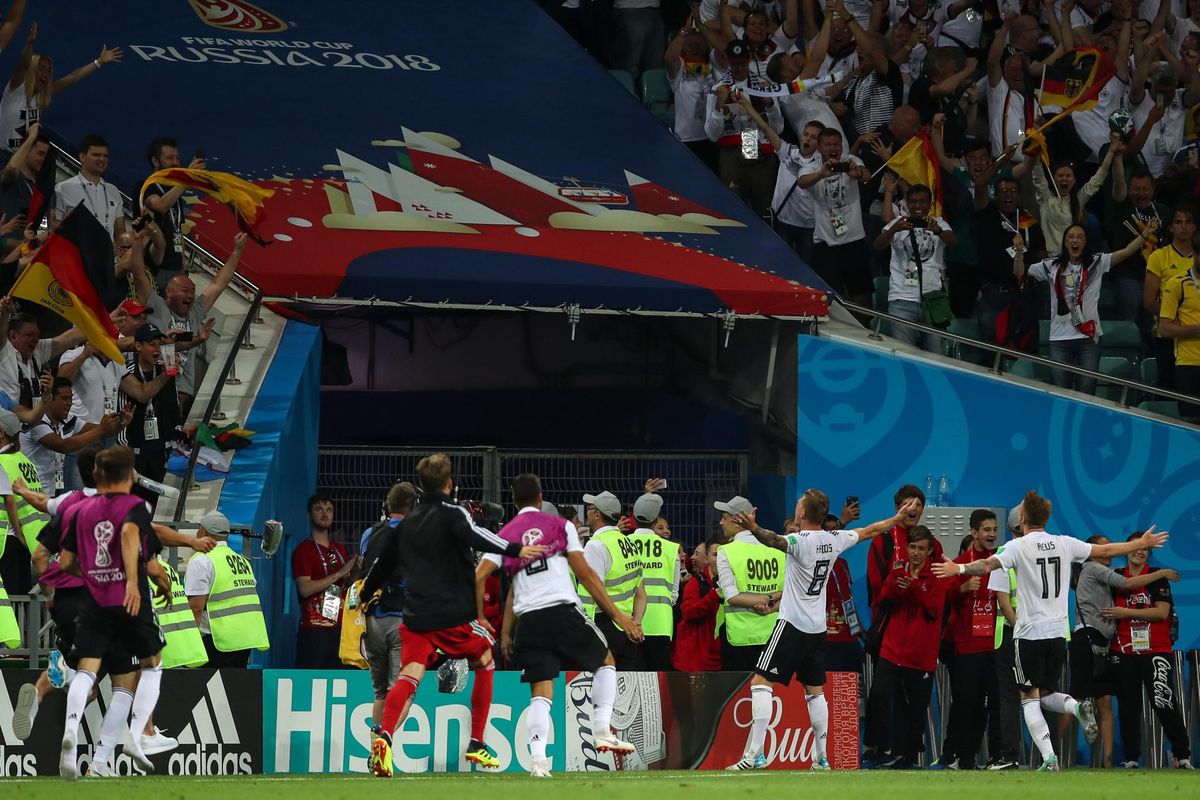 Duitsland schorst 2 stafleden vanwege provocatie bij goal Kroos
