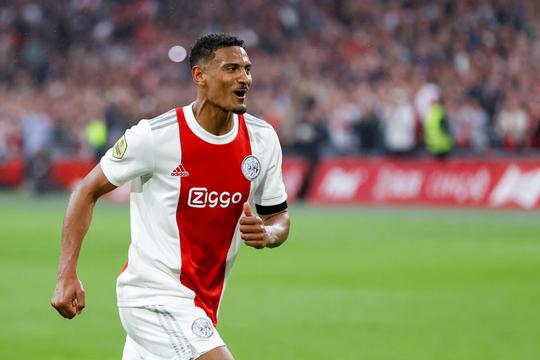 'Dortmund dichtbij het aantrekken van Haller'