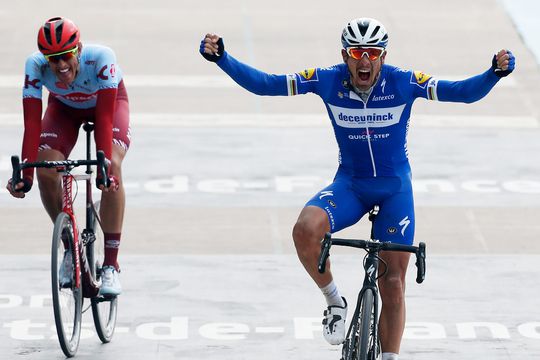 36-jarige Gilbert maakt rijke erelijst nog completer met winst Parijs-Roubaix