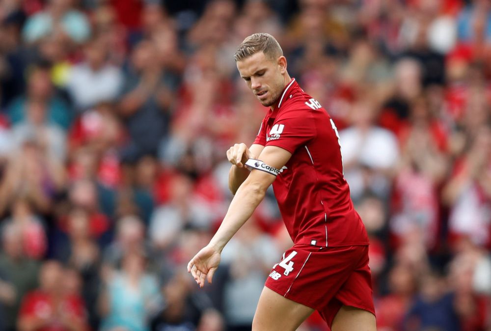 Liverpool beloont aanvoerder en Wijnaldum-concurrent Henderson met dik nieuw contract