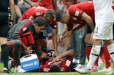 Bayern is het zat en wil meer bescherming van Duitse scheidsrechters: 'Anders hebben we geen spelers meer over'
