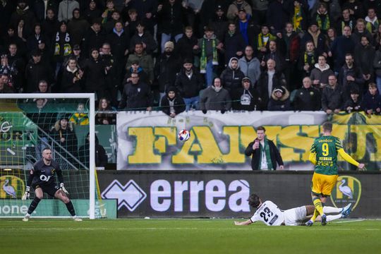 🎥 | Prachtig: Henk Veerman scoort met een sierlijke stift tegen NAC Breda