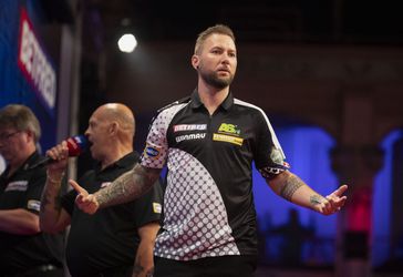 🎥 | Koelbloedige Danny Noppert eet 'Aubergenius' Van Duijvenbode op en staat in halve finale World Matchplay