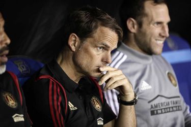 Frank de Boer zet de wekker voor Ajax: 'Ben 25 jaar onderdeel van de club geweest'