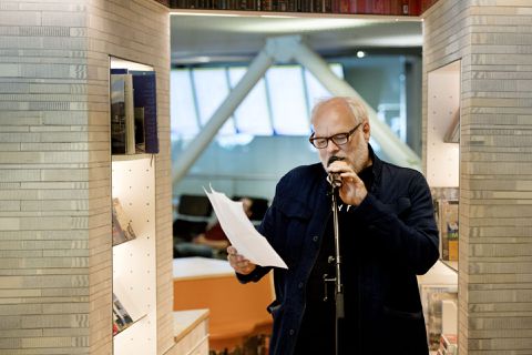 Nico Dijkshoorn bespot EK voor vrouwen: 'We doen alsof een peutertekening De Nachtwacht is'