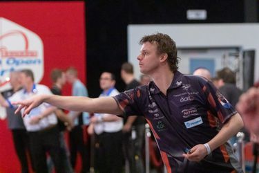 Richard Veenstra naar 2e ronde van BDO WK Darts