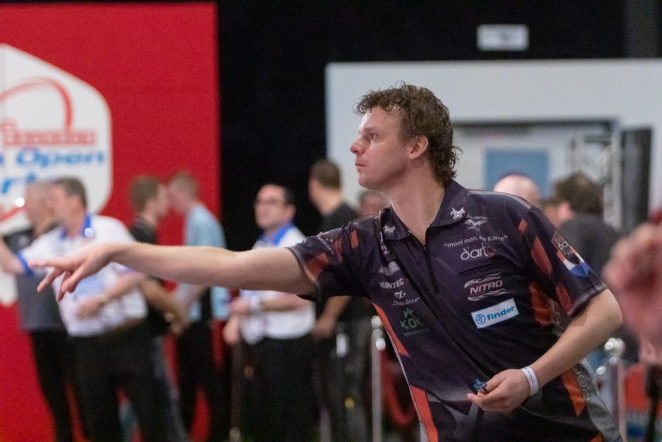 Richard Veenstra naar 2e ronde van BDO WK Darts