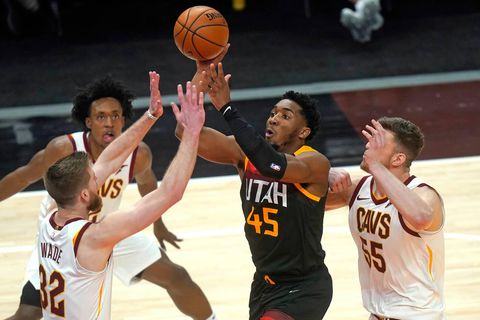 Utah Jazz evenaart clubrecord, Westbrook schrijft geschiedenis met waanzinnige triple-double